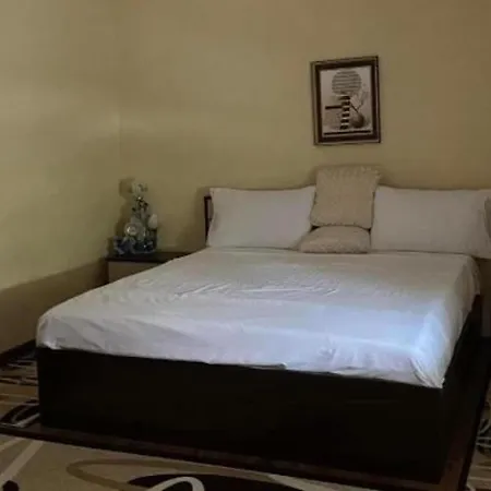 Sleeps13-privatepool-aircon-familyfriendly